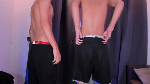 Snapshot of stiiveen_24cm chatting on March 19, 6:17 am Stiven brendan online show from March 19, 6:17 am