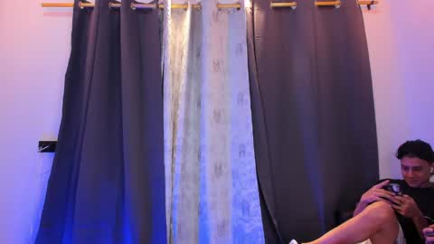 Snapshot of stiiveen_24cm chatting on April 9, 3:17 am Stiven brendan online show from April 9, 3:17 am