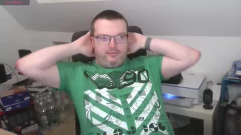 Oliver online show from February 3, 8:03 pm