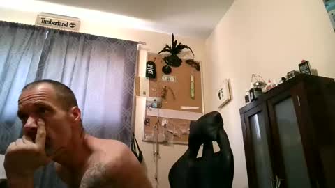 Snapshot of still_luv_this_job chatting on September 14, 7:35 pm Gem online show from September 14, 7:35 pm