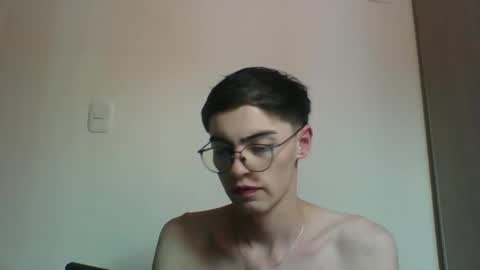 stiv_grant online show from September 18, 1:02 pm