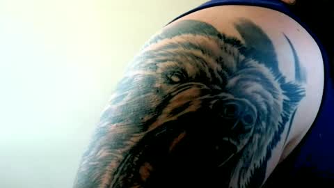 stiven253958 online show from April 23, 10:01 pm