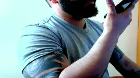 stiven253958 online show from May 1, 6:01 pm