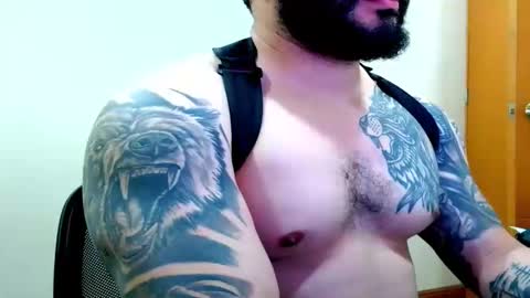 stiven253958 online show from May 13, 11:11 pm