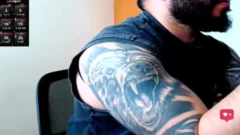 stiven253958 online show from May 15, 5:31 pm