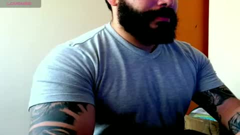 stiven253958 online show from June 16, 6:21 pm