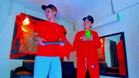 friends online show from October 21, 4:24 am