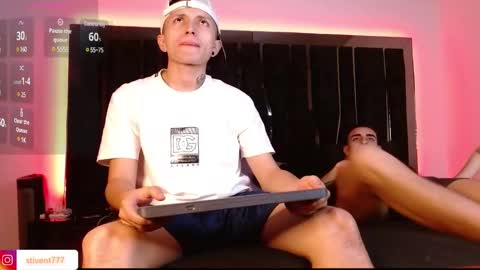 Snapshot of stivent777 chatting on March 1, 11:37 pm stiven tellez online show from March 1, 11:37 pm