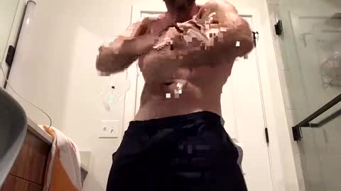 Snapshot of stlhotwifeguy chatting on February 12, 5:58 pm stlhotwifeguy online show from February 12, 5:58 pm