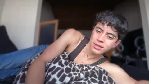 Stolas online show from March 13, 8:37 pm