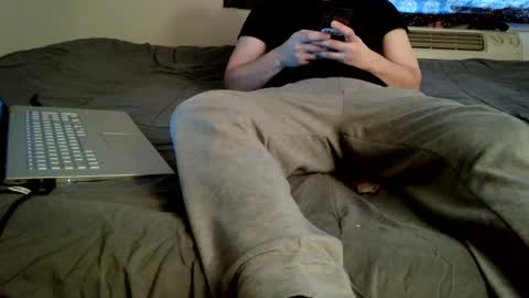 stonedandlovingit online show from January 29, 6:18 pm