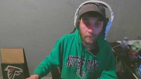 Snapshot of stonedpanda77 chatting on December 4, 4:10 am stonedpanda77 online show from December 4, 4:10 am