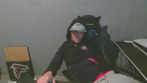 Snapshot of stonedpanda77 chatting on December 11, 5:32 am stonedpanda77 online show from December 11, 5:32 am