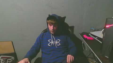 Snapshot of stonedpanda77 chatting on January 6, 4:36 am stonedpanda77 online show from January 6, 4:36 am