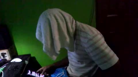 Snapshot of stonehardbbcdick1 chatting on October 24, 2:57 pm stonehardbbcdick1 online show from October 24, 2:57 pm