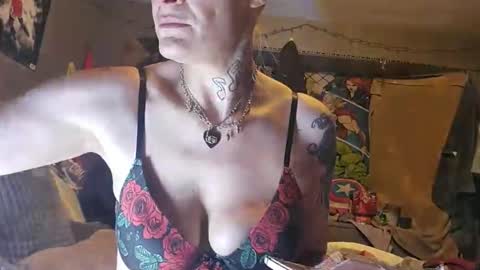 stonehuedown online show from December 21, 5:14 am