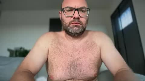 stoney8inches online show from June 20, 12:19 pm