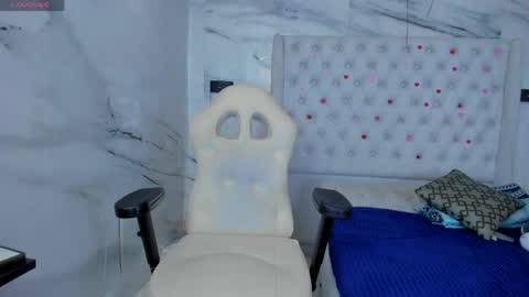 Snapshot of stonne69 chatting on June 4, 2:34 pm stonne69 online show from June 4, 2:34 pm