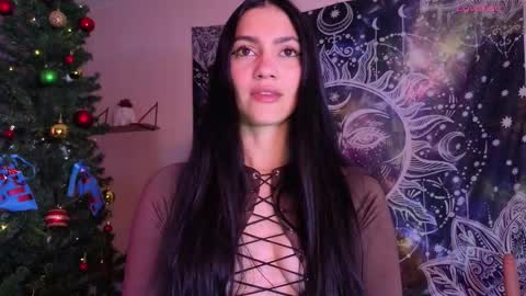 Liz online show from December 4, 9:12 pm