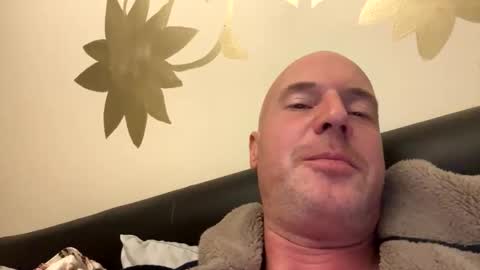 Stoodley22 online show from October 29, 6:42 pm