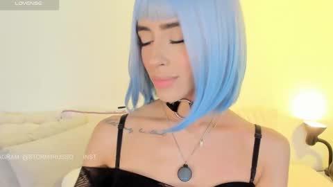 Snapshot of stormirusso chatting on March 29, 2:33 am Mar online show from March 29, 2:33 am