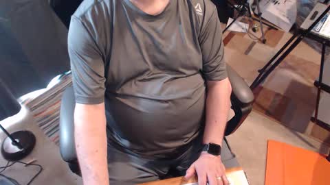 Stormy6569 online show from May 11, 1:17 pm