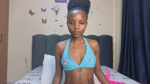 stormy_tee online show from February 6, 11:30 pm