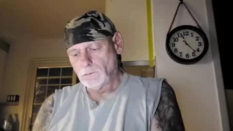 stormynorm14 online show from December 5, 4:20 am