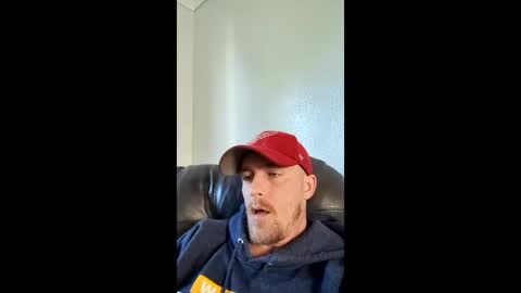 Snapshot of str33twyz3 chatting on June 7, 12:31 pm Streetwyze online show from June 7, 12:31 pm
