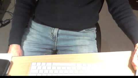 Dave online show from November 25, 5:35 pm