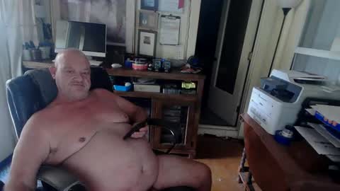 lonely here in the country online show from July 29, 4:49 pm