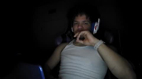 Snapshot of str8dj chatting on January 14, 4:18 am Dj online show from January 14, 4:18 am