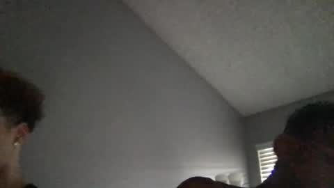 Snapshot of str8dj chatting on May 17, 2:24 pm Dj online show from May 17, 2:24 pm