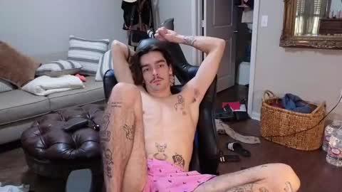 str8whiteboy21 online show from September 13, 1:33 pm