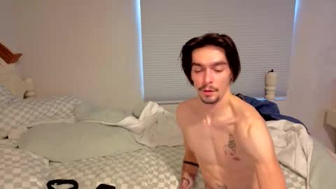 Snapshot of str8whiteboy21 chatting on November 20, 5:23 pm str8whiteboy21 online show from November 20, 5:23 pm