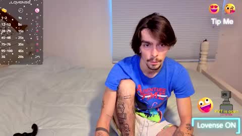 Snapshot of str8whiteboy21 chatting on November 23, 7:35 pm str8whiteboy21 online show from November 23, 7:35 pm