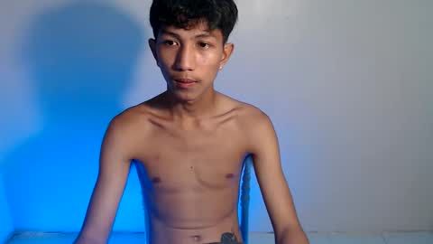 straight_boyx online show from June 4, 10:32 am