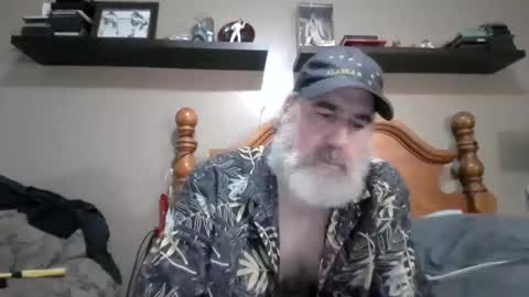 Snapshot of straightbear4you chatting on September 13, 10:09 pm Straightbear4you online show from September 13, 10:09 pm