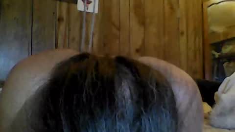 straightmaletouse online show from June 15, 9:00 am