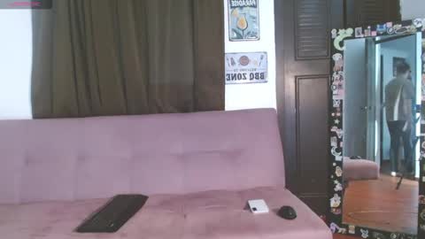 Snapshot of straightopenminds chatting on November 25, 3:01 pm straightopenminds online show from November 25, 3:01 pm