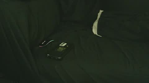 straitpipermann22 online show from October 17, 4:15 am