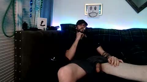 Snapshot of straitpipermann22 chatting on April 20, 5:16 pm straitpipermann22 online show from April 20, 5:16 pm