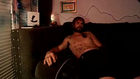 Snapshot of straitpipermann22 chatting on May 8, 3:56 am straitpipermann22 online show from May 8, 3:56 am