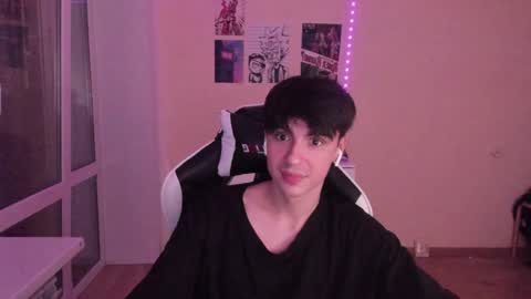 Ray online show from December 4, 4:54 am