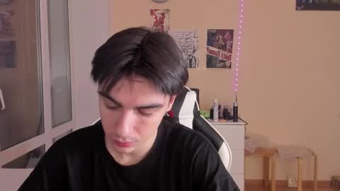 Ray online show from February 18, 3:32 pm