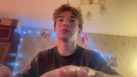 Snapshot of stralght_twinks chatting on July 14, 7:57 am Ray online show from July 14, 7:57 am