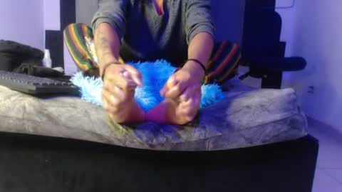 strap_420 online show from July 29, 9:35 pm