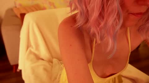 Strawberry Emma online show from July 24, 10:08 pm