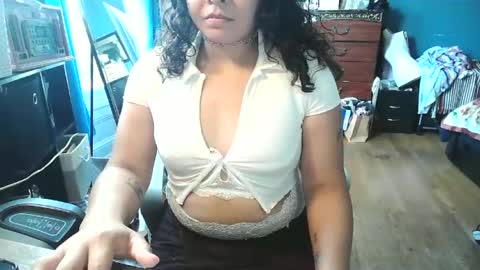 strawberrymilk online show from April 28, 11:54 pm