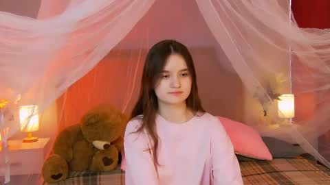 Bunny online show from June 8, 2:39 pm